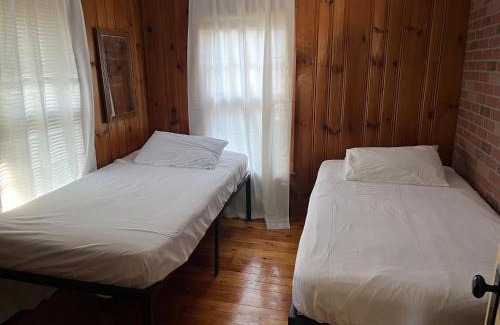 North Conway Hotel | White Mountain Cottages
