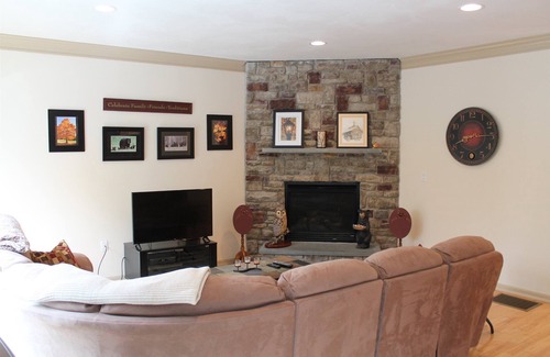 Lincoln House | White Mountains Luxuary Townhome