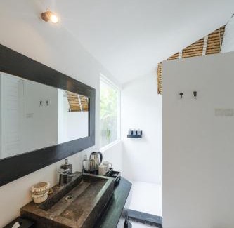 Jimbaran Hotel | White Palm Hotel Uluwatu Bali