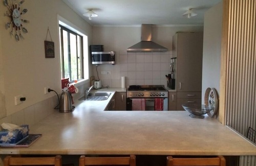 Ohakune House | White Peakes Lodge - fully furnished house