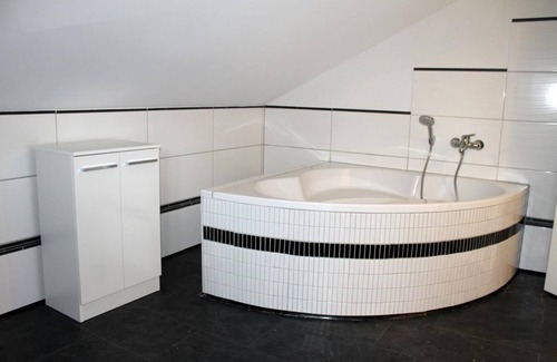 Rheinfelden House | White Pearl Apartment