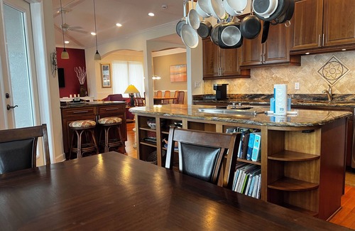 Bradenton Beach House | White Pelican House: Waterfront Home w/Private Dock
