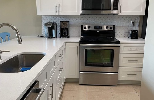 Rosemary Beach Condo | White Pristine Beaches are Waiting For You! Oceanside Complex!