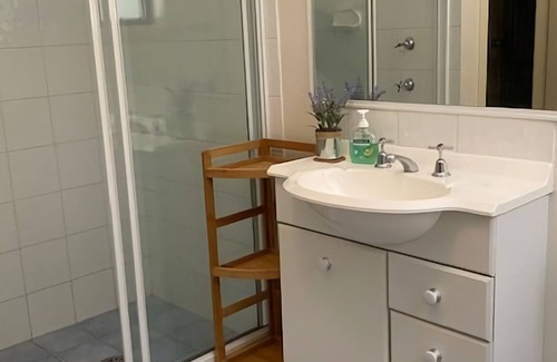Huskisson Villa | White Sands Villa by Jervis Bay Breaks
