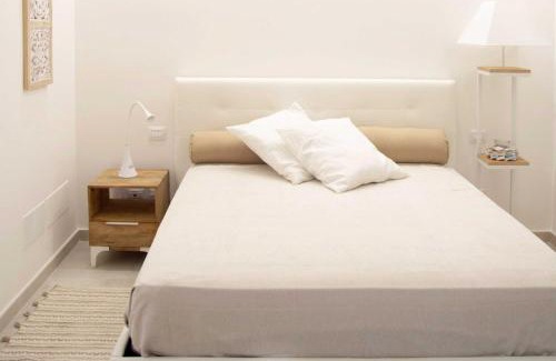 Municipio 5 House | WHITE SOFIA - uno sguardo sul mare