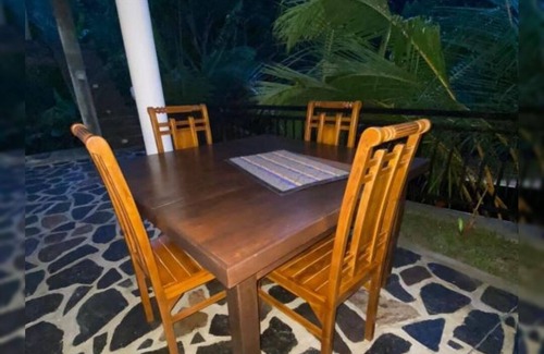 Tangalle Villa | White Villa