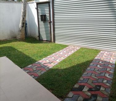 Welipitiya Villa | White Villa Resort-Koledanda