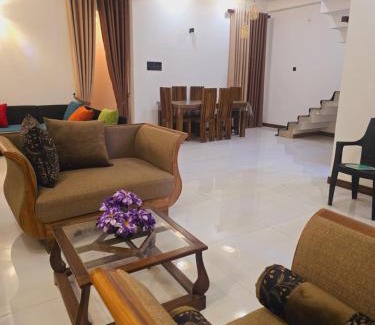 Welipitiya Villa | White Villa Resort-Koledanda