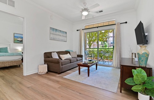 Reunion Condo | Whitefall's Hideway 15 min to Disney-Resort Style