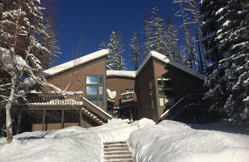 Whitefish Condo | Whitefish Mountain Resort, Ski In Ski Out Condo, 3 Bed 2 Bath, Private Hot Tub!