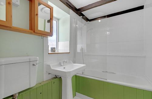 Painswick House | Whitehall Cottage