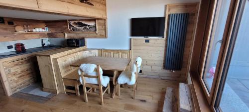 Gressan Apartment | WhiteRelaxPila