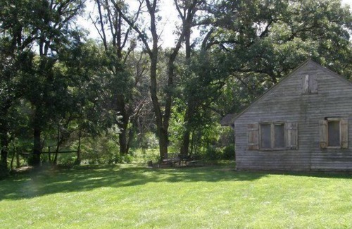 Coon Rapids Cabin | Whiterock Conservancy - 805 River Cabin