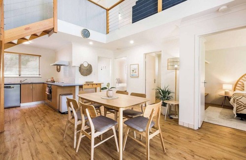 Quindalup Villa | Whitesands BEACH VILLA | holiday on the edge of the Bay ​| Margaret River Proper