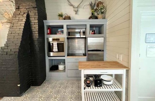 Lava Hot Springs House | Whitewater Cottage- IN TOWN, walk to everything!