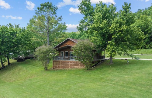 Mountain Home Cabin | Whitlock Cabin at Rim Shoals