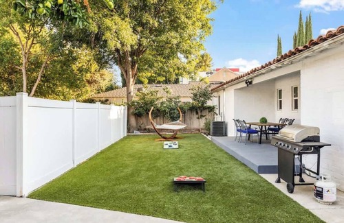 Valley Village House | Whitsett Escape Summa