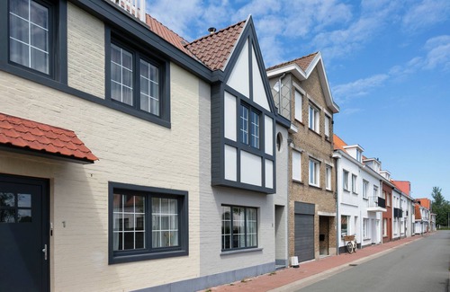Het Zoute House | Whole house: house in Knokke-Heist, Belgium