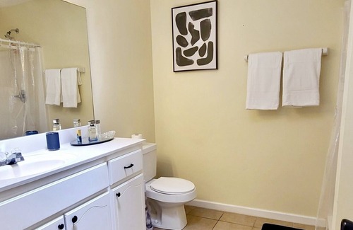 Callaway House | Why Hotel when you can HOME?
