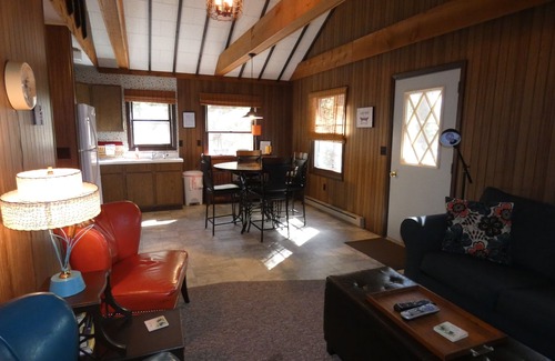 Mancelona Cottage | Wickwood On Beautiful Big Twin Lake!