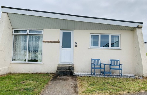 Widemouth Bay House | Widemouth Bay Holiday Bungalow beautifully located along the North Cornish coast