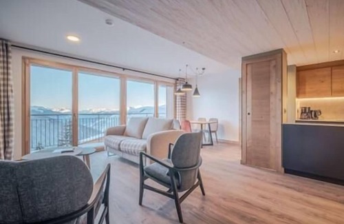 La Rosiere Apartment | Wifi, 100m from ski slopes, 5th floor, view valley, swimming pool, sauna, hammam, tv, ski locker