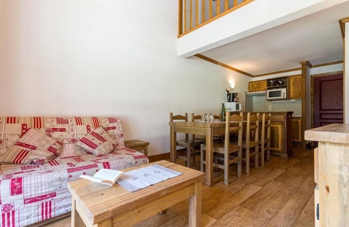 Bessans Apartment | Wifi, 50m from ski slopes, fitness, balcony, tv, ski locker, 41m², Bessans
