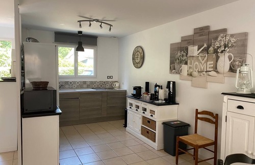 Grayan-Et-L'Hopital House | Wifi, Chromecast, Near beach, Quiet, Bicycles available