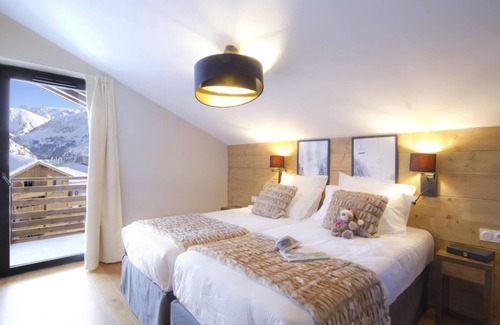 Eclose-Ouest Hotel | Wifi, sauna, hammam, balcony, tv, ski locker, 32m², Alpe d'Huez
