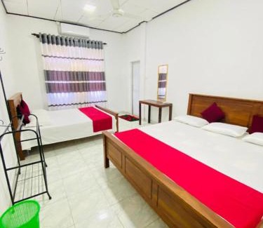 Anuradhapura Villa | Wijethunga family holiday resort