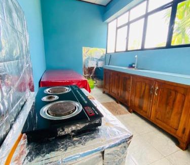 Anuradhapura Villa | Wijethunga family holiday resort