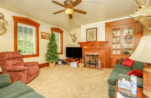 East Millsboro Other | Wild Acres Farm, Fishery and Hunting Preserve - Lodge