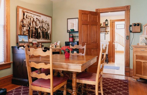 Deadwood Cottage | Wild Bill Cottage at First Deadwood Cottages