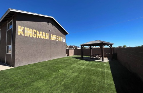 Kingman Apartment | Wild Life unit 2
