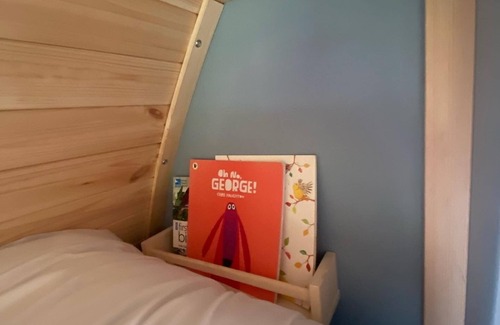 Newton Ferrers Cabin | Wild Luxury Buttercup Glamping Pod with WoodFired Hot Tub in quiet rural setting
