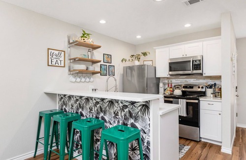 Canyon Lake House | Wild Side Retreat - fun for families or couples - games galore!