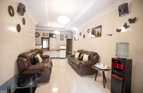 Victoria Falls Cabin | Wild Trekkers Lodge