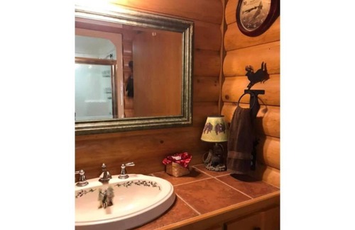 Stillwater House | Wild Turkey Lodge
