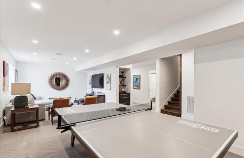 Stowe Area House | Wildebrook: 4br Mountain Luxury, fireplace, hot tub, x-country ski in/out, 10min to ski resort