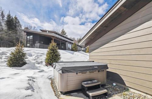 Stowe Area House | Wildebrook: 4br Mountain Luxury, fireplace, hot tub, x-country ski in/out, 10min to ski resort