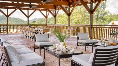 Sevierville House | Wilder by AvantStay 15min from Pigeon Forge 22ppl