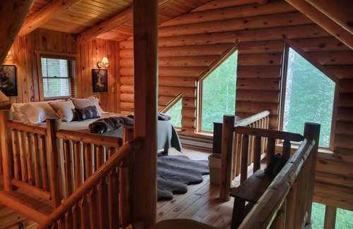 Isabella Cabin | Wilderness Log Home on the River Ely Lakes Fish Hike Ski Snowmobiling ATV Pets