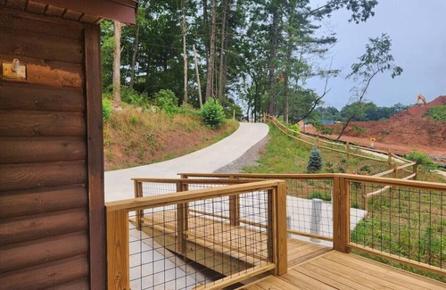 Franklin Cabin | Wildflower Hill Cabin