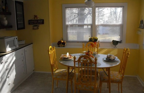 Dresden House | Wildflower-Seneca Lake-Water View-Hot Tub-Wine Trail - Pets, Steps to Lake-Acre of Privacy