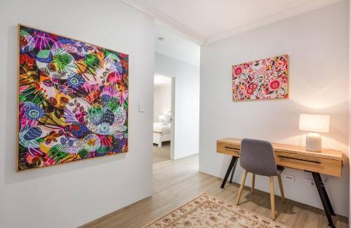 Yallingup Siding House | Wildgreen Villa - Lakeside Hideaway in Winery Estate