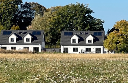 Kuehlungsborn House | Wildrose 1 und 2 für bis zu 12 Personen Buchbar