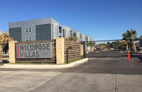 Brownsville Apartment | Wildrose Villas