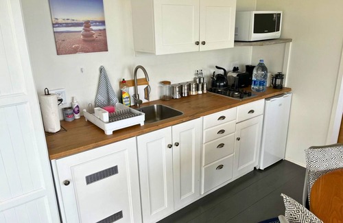 Plettenberg Bay Cabin | Wildside Cabin with Ocean View & Private Hikes