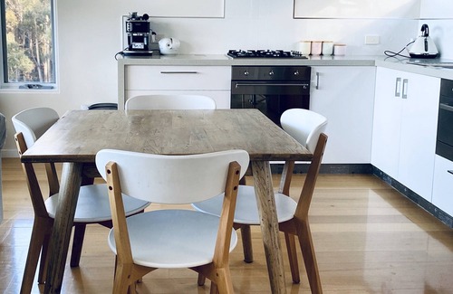 Koonya Apartment | Wildwood Luxury Couples Retreat