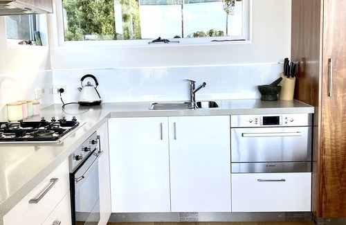 Koonya Apartment | Wildwood Luxury Couples Retreat